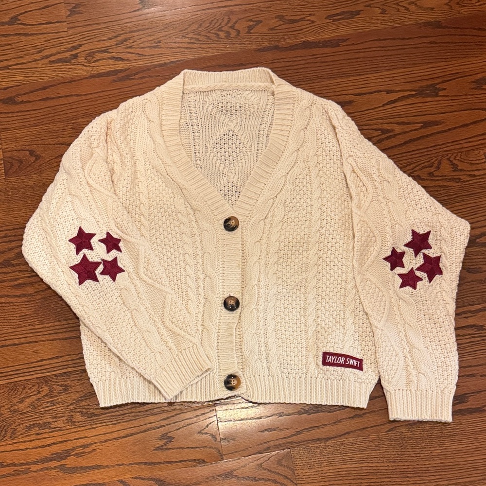 Taylor Swift RED cardigan